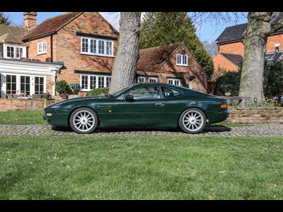 Aston Martin+DB7